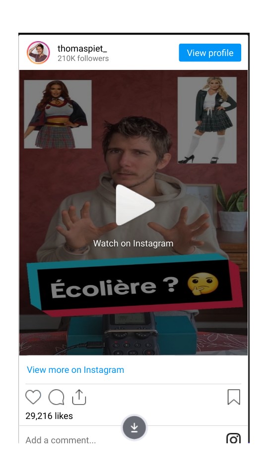 Scroll ! | Genially